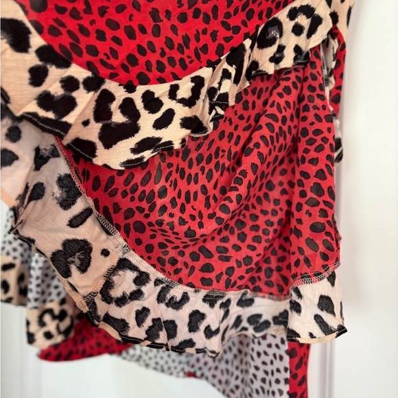 Umgee Women's Animal Mixed Print Ruffled Sleeve Surplice Top Size Large - Picture 11 of 16